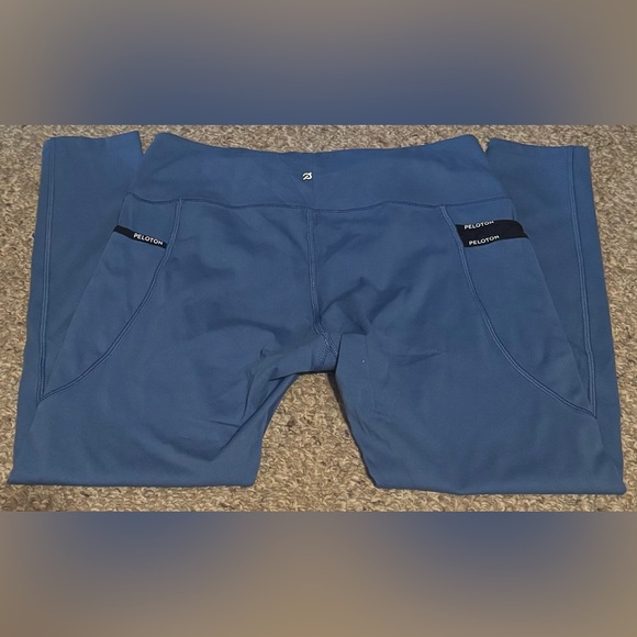 Peloton Here Now Logo Trim Pocket High Rise Leggings - Picture 2 of 5